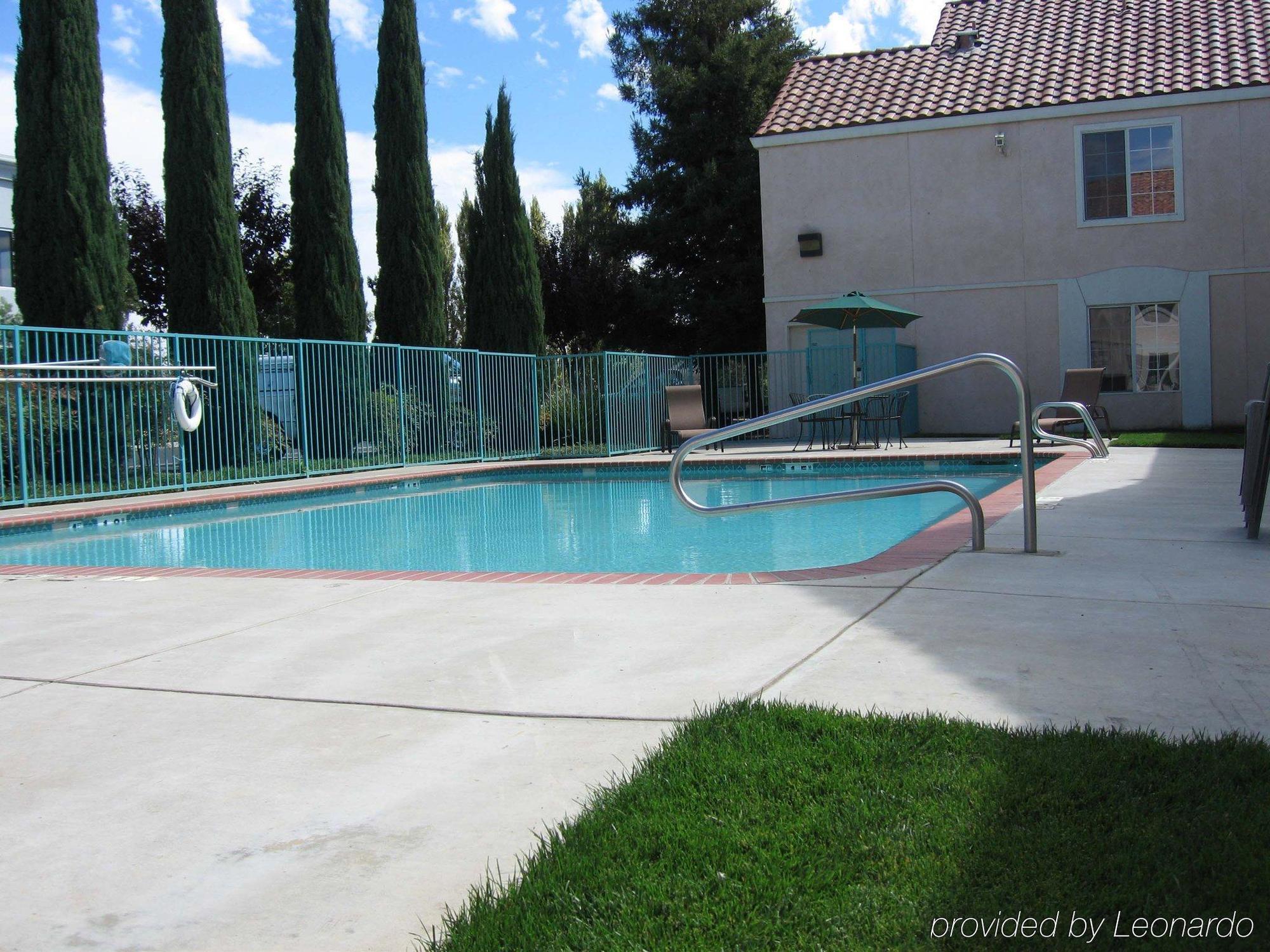 Best Western Brentwood Inn Ανέσεις φωτογραφία